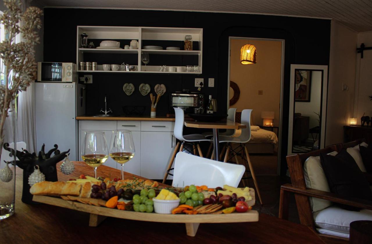 Alluring Self Catering 2 Bedroom Villa At Bokmakierie Villas Віндгук Екстер'єр фото